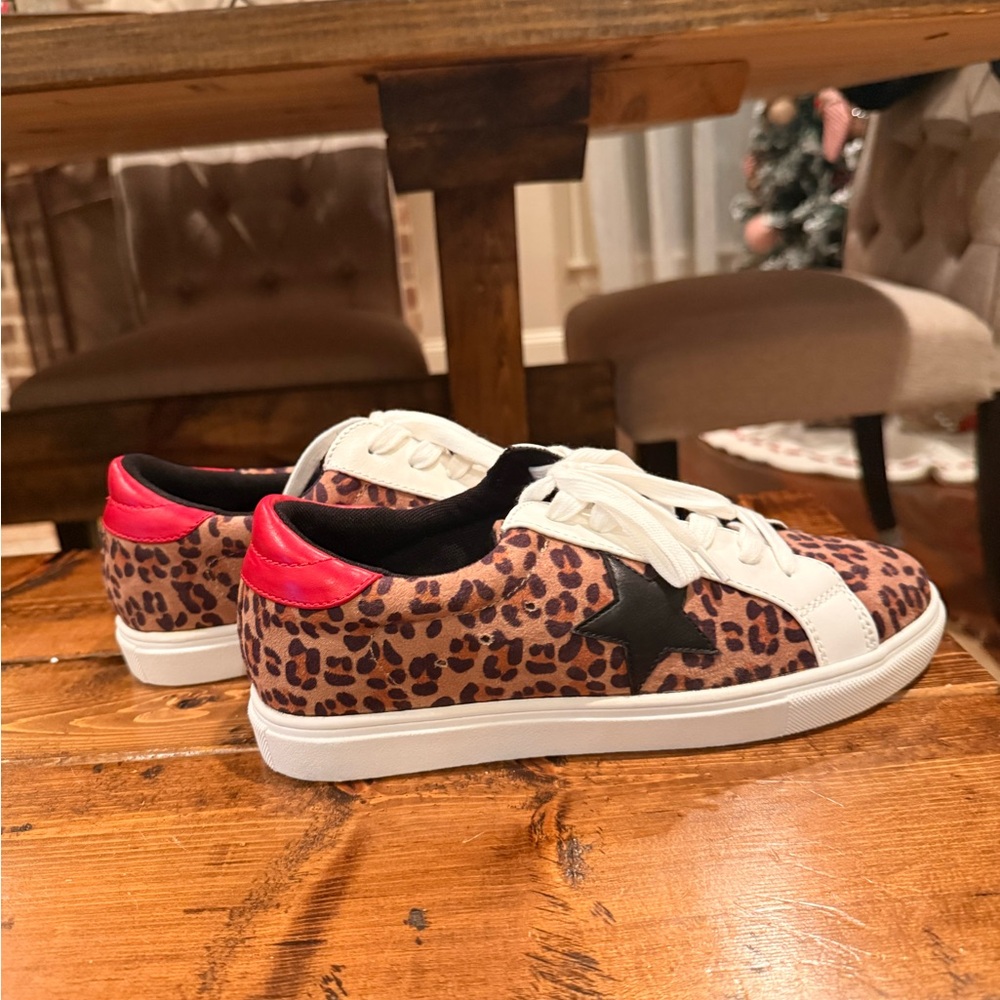 Leopard Print Women's Sneakers with Red Accents